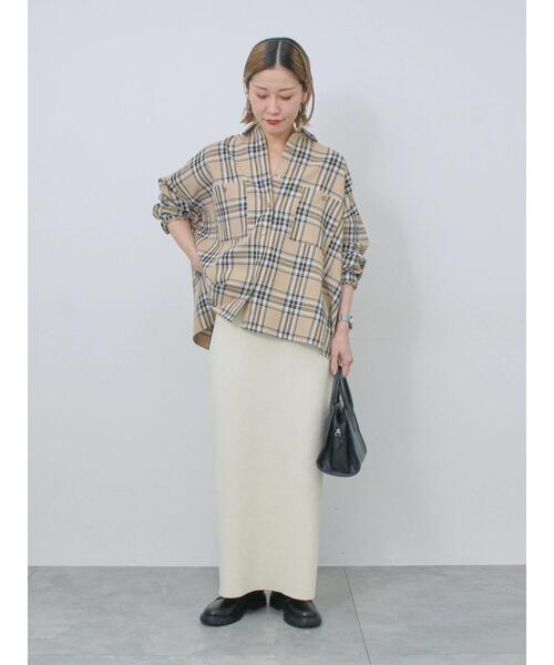 Samansa Mos2 blue（サマンサモスモスブルー）の「◎ニットタイトスカート（スカート・レディース・チャコールグレー/ブラック/オフホワイト・F）」の9枚目の写真