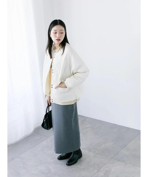 Samansa Mos2 blue（サマンサモスモスブルー）の「◎ニットタイトスカート（スカート・レディース・チャコールグレー/ブラック/オフホワイト・F）」の17枚目の写真