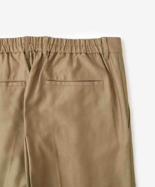 Saturdays NYC（サタデーズ ニューヨークシティ ）の「Dean One Tuck Pant（チノパンツ・メンズ・ブラック/ベージュ・L/M/S）」の10枚目の写真