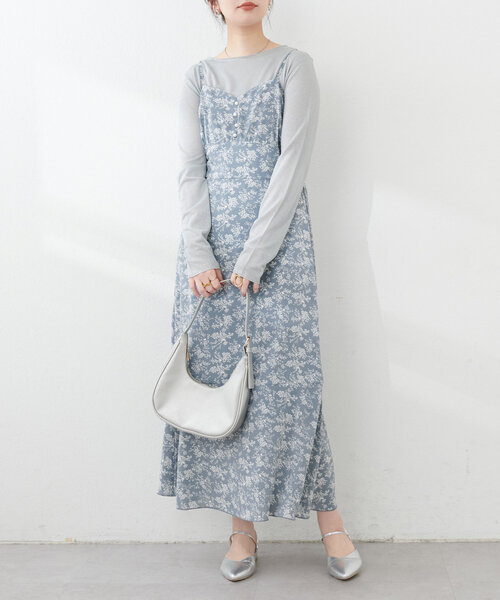 natural couture(ナチュラルクチュール)の「【WEB限定】フロント釦切替キャミワンピース(ワンピース・レディース・サックスブルー/アイボリー/ブラック/ブラウン・FREE)」の19枚目の写真