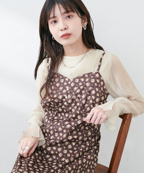 natural couture(ナチュラルクチュール)の「【WEB限定】フロント釦切替キャミワンピース(ワンピース・レディース・サックスブルー/アイボリー/ブラック/ブラウン・FREE)」の17枚目の写真