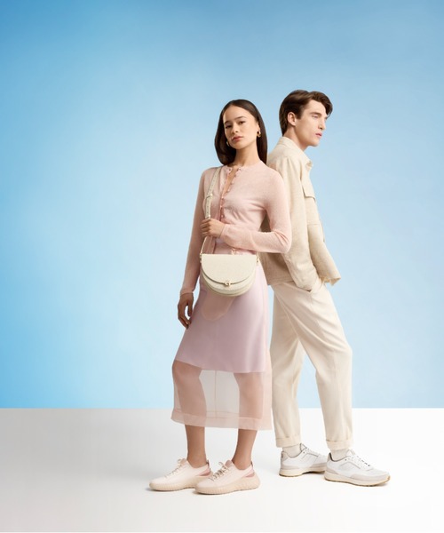 セール☆COLE HAAN エビ−サドルバッグ（アイボリー） セール】エビ－サドルバッグ womens（ショルダーバッグ）｜COLE