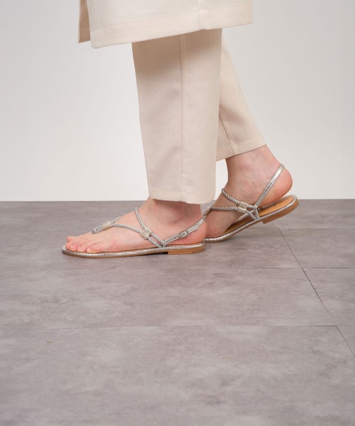 やすねぇ様♡バリ　BARI フラットサンダル　新品未使用　24㎝ 楽天市場】【50%OFF】BARI バリ レザー フラット サンダル 98
