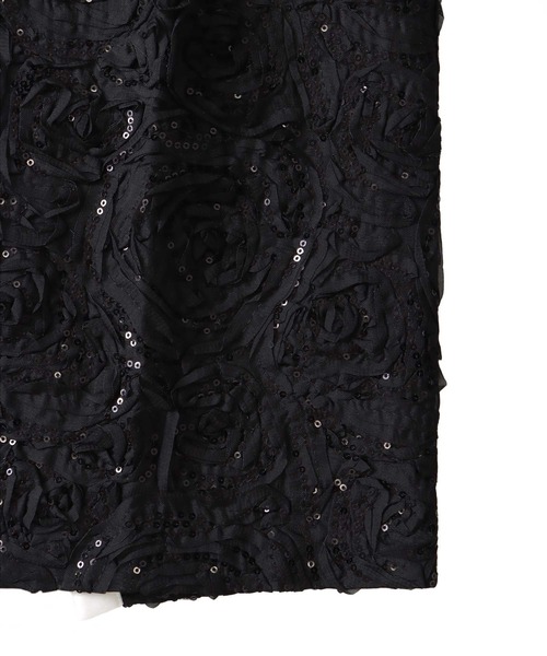 BAUM UND PFERDGARTEN(バウムウンドヘルガーデン)の「BAUM UND PFERDGARTEN / MEGAN Roses and Sequins(スパンコールスリーブレスブラウス 24018)(シャツ/ブラウス・レディース・ブラック・36)」の4枚目の写真