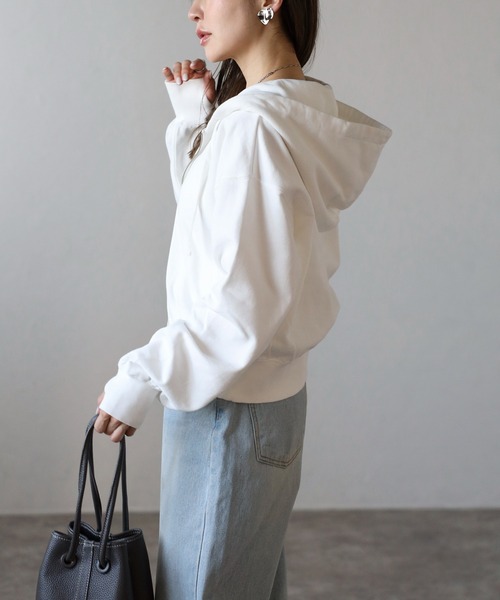 Bonjour Sagan(ボンジュールサガン)の「ダブルジップピグメントパーカー(パーカー・レディース・オフホワイト/グレー/チャコールグレー/ベージュ系その他・FREE)」の6枚目の写真