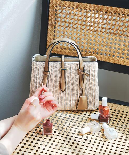 RODE SKO（ロデスコ）の「チャーム付メッシュミニバッグ（トートバッグ・レディース・ブラック/アイボリー/ベージュ・ONE）」の2枚目の写真