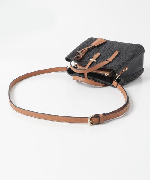 RODE SKO（ロデスコ）の「チャーム付メッシュミニバッグ（トートバッグ・レディース・ブラック/アイボリー/ベージュ・ONE）」の8枚目の写真