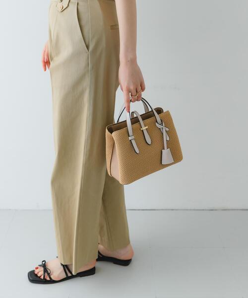 RODE SKO（ロデスコ）の「チャーム付メッシュミニバッグ（トートバッグ・レディース・ブラック/アイボリー/ベージュ・ONE）」の16枚目の写真