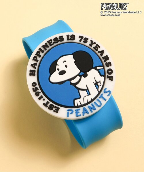 PEANUTS(ピーナッツ)の「PEANUTS 75周年デザイン 虫よけバンド(アウトドアグッズ・キッズ・オレンジ/ネイビー/レッド/グリーン/ピンク/ブルー・FREE)」の4枚目の写真