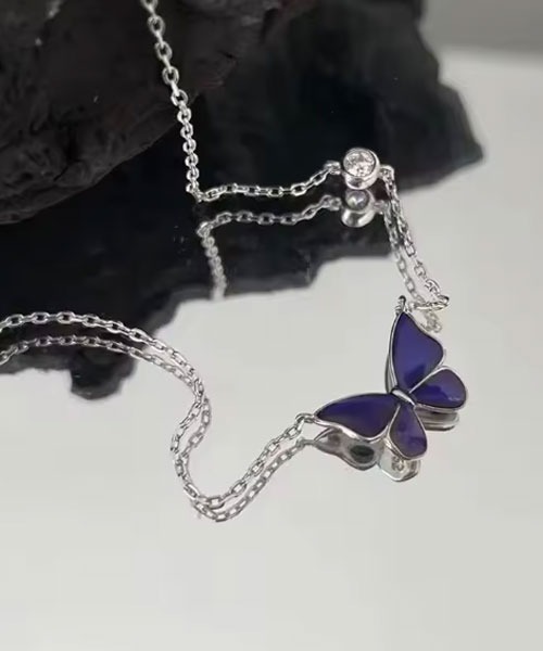 float】バタフライ モチーフ ネックレス【温感変色】（ネックレス