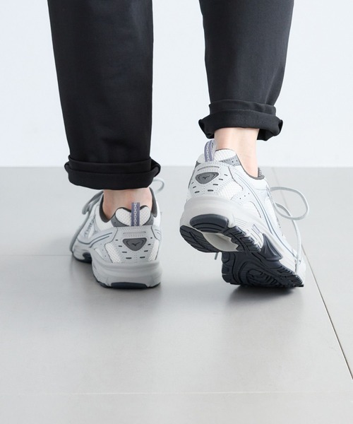 BARNYARDSTORM（バンヤードストーム）の「BARNYARDSTORM / 【MIZUNO】 MXRスニーカー（スニーカー・レディース・ライトグレー/ホワイト/シルバー系その他/グレー系その他4・23/24/25）」の22枚目の写真