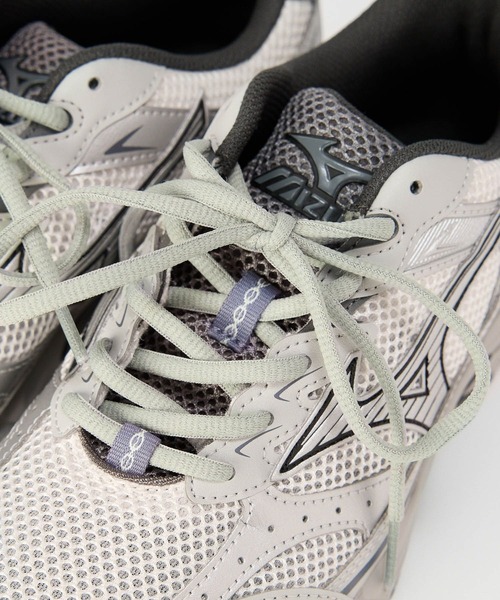 BARNYARDSTORM（バンヤードストーム）の「BARNYARDSTORM / 【MIZUNO】 MXRスニーカー（スニーカー・レディース・ライトグレー/ホワイト/シルバー系その他/グレー系その他4・23/24/25）」の6枚目の写真