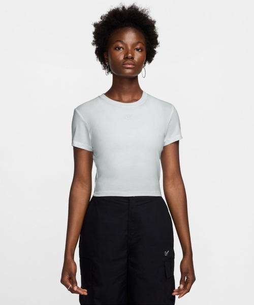 NIKE（ナイキ）の「ナイキ スポーツウェア チル ニット ウィメンズ クロップド Tシャツ / Nike Sportswear Chill Knit Women's Cropped T-Shirt HF9539-100 White（Tシャツ/カットソー・レディース・ホワイト・L/XS/XL/S/M）」の10枚目の写真