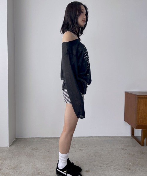 オフショルダー ニット トップ | ブラック | McQueen JP
