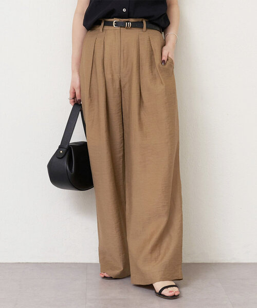 LIVETART(リヴェタート)の「ダブルタックパンツ(その他パンツ・レディース・キャメル/ブラック・FREE)」の2枚目の写真