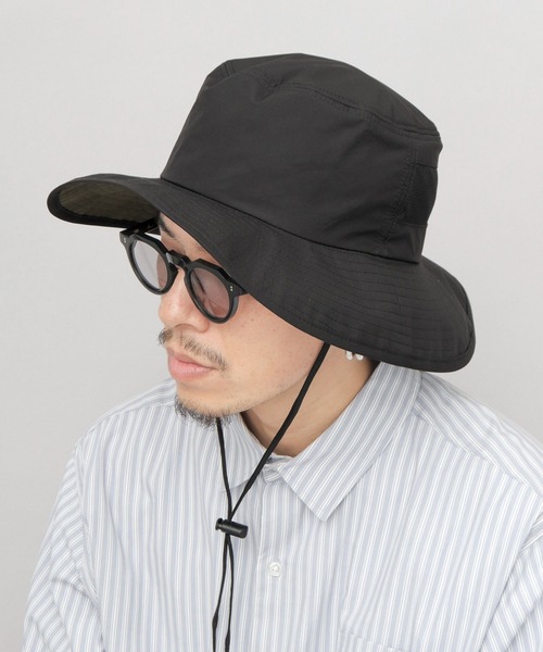 A.M.S.(エーエムエス)の「遮光率・UVカット率100% 体感-17℃ 撥水ナイロン つば広 アドベンチャー 日傘ハット(ハット・メンズ・グレー/アイボリー/ブラック・FREE)」の6枚目の写真
