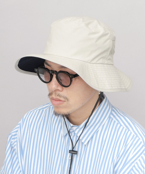 A.M.S.(エーエムエス)の「遮光率・UVカット率100% 体感-17℃ 撥水ナイロン つば広 アドベンチャー 日傘ハット(ハット・メンズ・グレー/アイボリー/ブラック・FREE)」の5枚目の写真