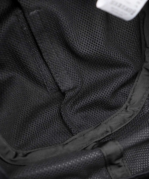 A.M.S.(エーエムエス)の「遮光率・UVカット率100% 体感-17℃ 撥水ナイロン つば広 アドベンチャー 日傘ハット(ハット・メンズ・グレー/アイボリー/ブラック・FREE)」の12枚目の写真