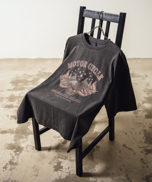 BENDER TOKYO(ベンダートウキョウ)の「ヴィンテージライク ピグメント加工 アソート グラフィックプリント オーバーサイズTシャツ バックプリントTシャツ(Tシャツ/カットソー・メンズ・ブラック系その他/ブラック系その他2/ブラック系その他3/ブラック系その他4/ブラック系その他5/ブラック系その他6/ブラック系その他7/ブラック系/ブラック系1/ブラック系2/ブラック系3/ブラック系4/ブラック系5/モカ/ブラウン系その他/ブラウン系その他2/ブラウン系その他3/ブラウン系その他4/ブラウン系その他6/ブラック/ブラウン系その他5・M/L/XL)」の6枚目の写真