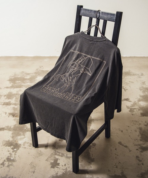 BENDER TOKYO(ベンダートウキョウ)の「ヴィンテージライク ピグメント加工 アソート グラフィックプリント オーバーサイズTシャツ バックプリントTシャツ(Tシャツ/カットソー・メンズ・ブラック系その他/ブラック系その他2/ブラック系その他3/ブラック系その他4/ブラック系その他5/ブラック系その他6/ブラック系その他7/ブラック系/ブラック系1/ブラック系2/ブラック系3/ブラック系4/ブラック系5/モカ/ブラウン系その他/ブラウン系その他2/ブラウン系その他3/ブラウン系その他4/ブラウン系その他6/ブラック/ブラウン系その他5・M/L/XL)」の8枚目の写真