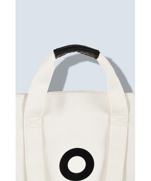 LOGO SQUARE TOTE（トートバッグ）｜OMMO（オーエムエムオー）の