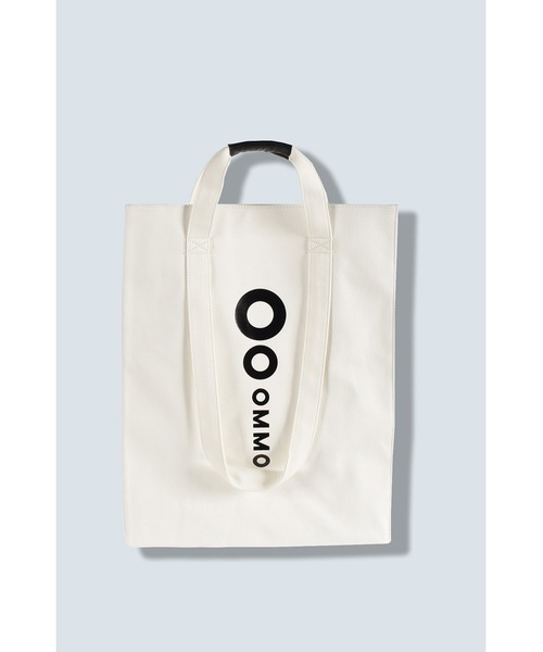 LOGO SQUARE TOTE（トートバッグ）｜OMMO（オーエムエムオー）の