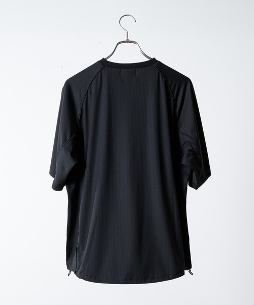 KUUUPY（クーピー）の「2-Way Mesh Panel Short-Sleeve Game Shirt - 2wayメッシュ切替 半袖ゲームシャツ（Tシャツ/カットソー・メンズ・ブラック/チャコールグレー・SMALL/MEDIUM/LARGE）」の17枚目の写真