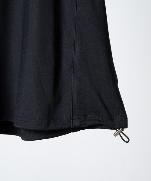 KUUUPY（クーピー）の「2-Way Mesh Panel Short-Sleeve Game Shirt - 2wayメッシュ切替 半袖ゲームシャツ（Tシャツ/カットソー・メンズ・ブラック/チャコールグレー・SMALL/MEDIUM/LARGE）」の21枚目の写真