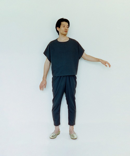 COSMIC WONDER（コズミックワンダー）の「Cotton flax poplin folk top（Tシャツ/カットソー・レディース・ブラック/ライトグレー・SMALL）」の12枚目の写真