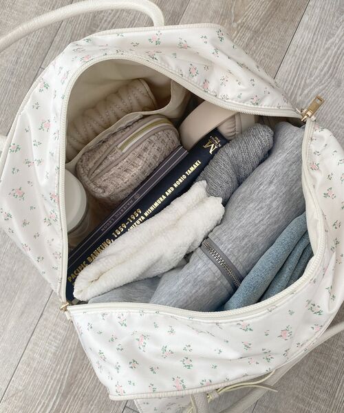 MAJESTIC LEGON（マジェスティックレゴン）の「◇フラワートラベルボストンバッグ（ボストンバッグ・レディース・ピンク系その他2/ブルー系その他2・FREE）」の4枚目の写真