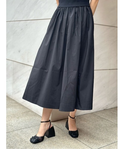 ESTNATION（エストネーション）の「ESTNATION / リブネックフリル タイプライターワンピース《EXCLUSIVE》（ワンピース・レディース・ブラック/ネイビー・FREE）」の22枚目の写真