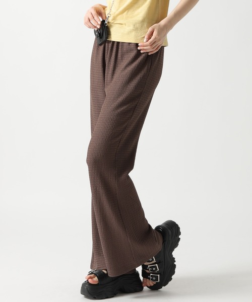 FOREVER 21（フォーエバー トゥエンティーワン）の「【2025SS】カラーイージーパンツ（その他パンツ・レディース・イエロー/アイボリー/ブラック/ブラウン・SMALL/MEDIUM）」の4枚目の写真