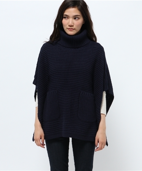 LBC(エルビーシー)の「アクリルウールバルキーポンチョ (ニット/セーター・レディース・ネイビー/ベージュ/アッシュグレー・MEDIUM)」の4枚目の写真