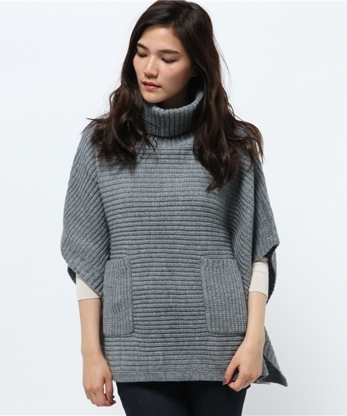 LBC(エルビーシー)の「アクリルウールバルキーポンチョ (ニット/セーター・レディース・ネイビー/ベージュ/アッシュグレー・MEDIUM)」の12枚目の写真