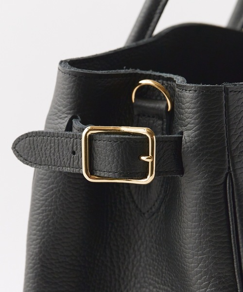 YOUNG&OLSEN The DRYGOODS STORE（ヤングアンドオルセン）の「YOUNG & OLSEN/ヤングアンドオルセン EMBOSSEDEMBOSSED LEATHER BELTED TOTE S レザートートバッグ（トートバッグ・レディース・ブラウン/ブラック/ベージュ・FREE）」の9枚目の写真