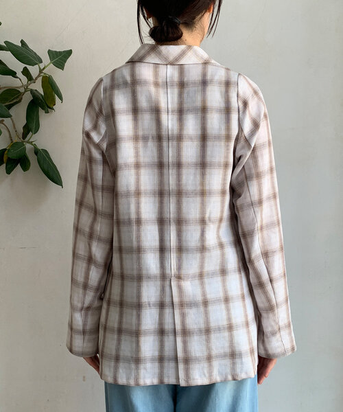 DouDou（ドゥドゥ）の「リネン混チェックダブルジャケット（テーラードジャケット・レディース・ダークブラウン/オフホワイト・FREE）」の20枚目の写真