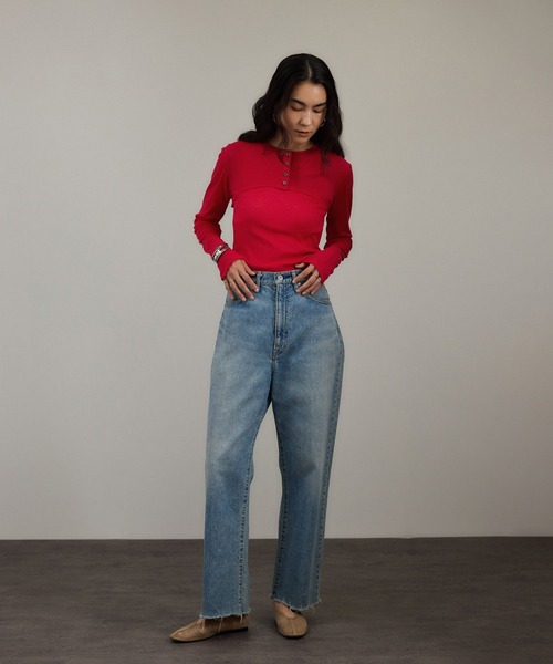 SALON adam et rope'(サロン アダム エ ロペ)の「nu=layerショート丈カーディガン(カーディガン/ボレロ・レディース・ホワイト/レッド/ブラック・FREE)」の9枚目の写真