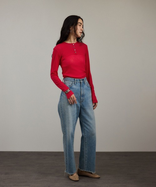 SALON adam et rope'(サロン アダム エ ロペ)の「nu=layerショート丈カーディガン(カーディガン/ボレロ・レディース・ホワイト/レッド/ブラック・FREE)」の16枚目の写真