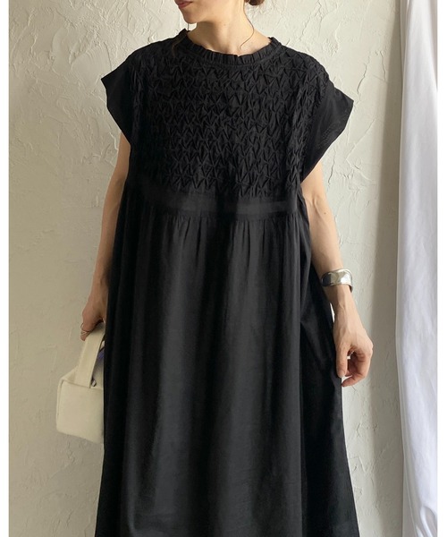 美品　ハウピア　ロングワンピース　フレンチスリーブ　刺繍　38 美品 ハウピア ロングワンピース フレンチスリーブ 刺繍 38