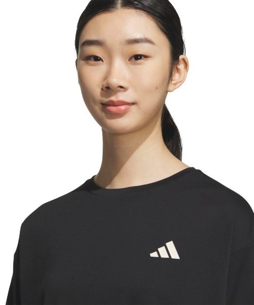 adidas（アディダス）の「アディダス adidas カラット グラフィック ルーズフィット（Tシャツ/カットソー・レディース・ブラック/ホワイト/ラベンダー・S/M/L/XL）」の16枚目の写真