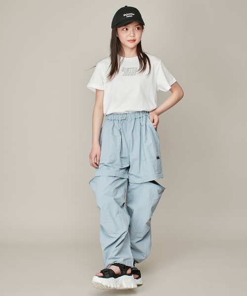 SISTER JENNI（SISTER JENNI）の「【ひんやり素材・UVカット】接触冷感ロゴししゅうTシャツ（Tシャツ/カットソー・キッズ・ラベンダー/オフホワイト/チャコールグレー・130cm/140cm/150cm/160cm）」の5枚目の写真