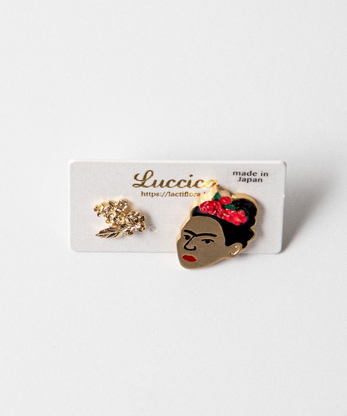 MILLION CARATS(ミリオンカラッツ)の「【luccica】-フリーダカーロ- 鮮烈な視線と華やかな花冠で魅せる、遊び心あふれるピアス。異なる個性が生むアートなバランス、日常にスパイスをくれるデザイン(ピアス(両耳用)・レディース・マルチ・FREE)」の4枚目の写真