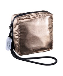 MARK'S（マークス）の「ハンドストラップ コレクション マークス メタリック スクエアポーチ（ポーチ）」