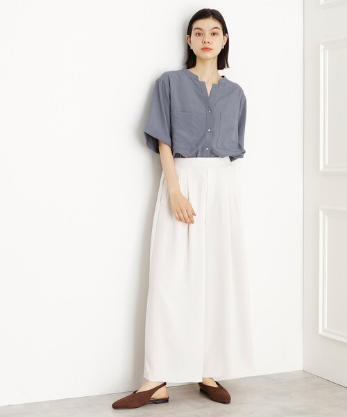 THE SHOP TK （ザ ショップ ティーケー ）の「【秋色入荷/インしなくても決まる】ダブルポケット5分袖シャツ/体型カバー／洗濯機OK（シャツ/ブラウス・レディース・グリーン系/スミクロ/ブルー/アイボリー・12/13）」の18枚目の写真