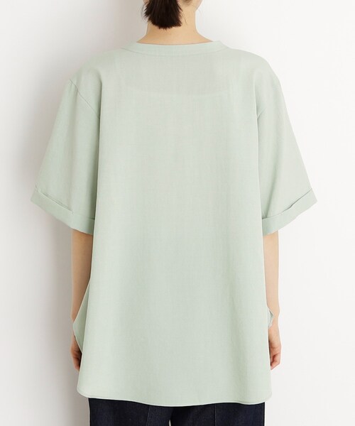 THE SHOP TK （ザ ショップ ティーケー ）の「【秋色入荷/インしなくても決まる】ダブルポケット5分袖シャツ/体型カバー／洗濯機OK（シャツ/ブラウス・レディース・グリーン系/スミクロ/ブルー/アイボリー・12/13）」の10枚目の写真