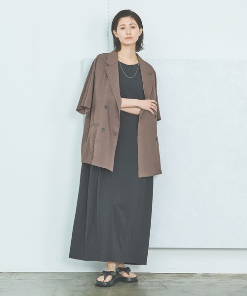 LAKOLE（ラコレ）の「【接触冷感】ウェストタックカットノースリーブワンピース / 571822（ワンピース・レディース・ブラック/オフホワイト/オレンジ/ブルー・FREE）」の6枚目の写真