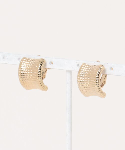 mysty woman（ミスティウーマン）の「グリームキューブイヤリング　586693（イヤリング・レディース・シルバー/ゴールド・FREE）」の12枚目の写真