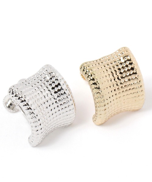 mysty woman（ミスティウーマン）の「グリームキューブイヤリング　586693（イヤリング・レディース・シルバー/ゴールド・FREE）」の9枚目の写真