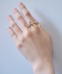 リング（ゴールド/金色系・リボンモチーフ）ファッション通販