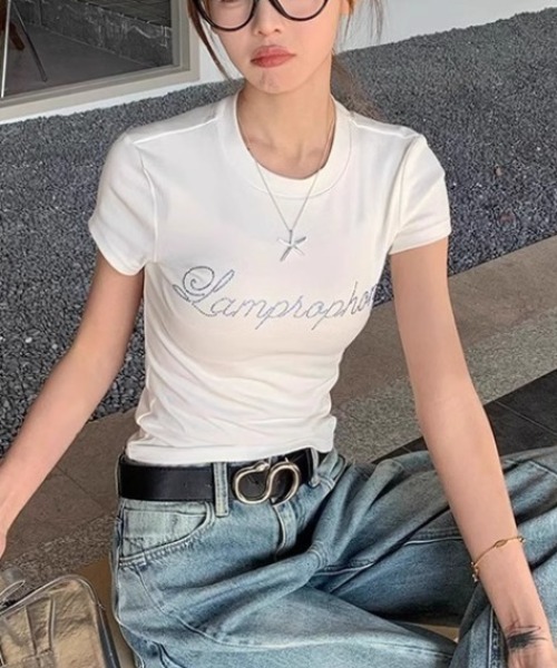 Vipoa(ヴィポア)の「Rhinestone lettering tee(Tシャツ/カットソー・レディース・レッド/イエロー/ホワイト・FREE)」の16枚目の写真